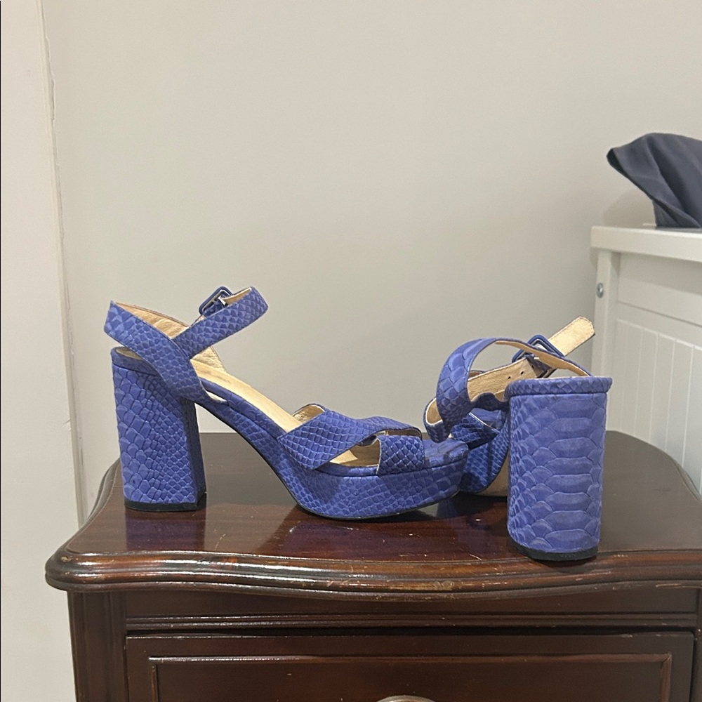 J Slides Purple Textured Women's Heels